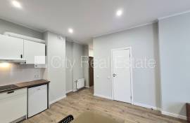 Studio for rent in Riga, 35.00m2 Studio for rent in Riga, 35.00m2