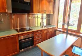 Detached house for rent in Riga, 160.00m2