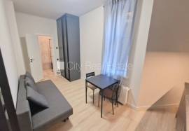 Studio for rent in Riga, 17.00m2 Studio for rent in Riga, 17.00m2
