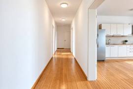 Vacant 5-room apartment with a spacious balcony near Fischerinsel Vacant 5-room apartment with a spacious balcony near Fischerinsel