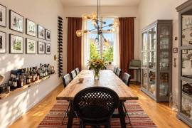 Vacant 4-Room Apartment with Balcony Close to Lietzensee, Charlottenburg