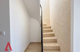 3 room, 82m2 Renovated apartment for sale in Magalas - 150 000 € * 3 room, 82m2 Renovated apartment for sale in Magalas - 150 000 € *