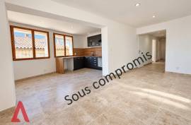 3 room, 82m2 Renovated apartment for sale in Magalas - 150 000 € *