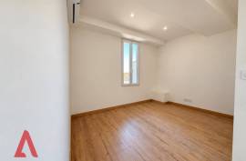 3 room, 74m2 Renovated apartment for sale in Magalas - 145 000 € * 3 room, 74m2 Renovated apartment for sale in Magalas - 145 000 € *