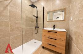 3 room, 74m2 Renovated apartment for sale in Magalas - 145 000 € * 3 room, 74m2 Renovated apartment for sale in Magalas - 145 000 € *