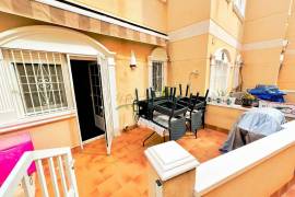 listing listing