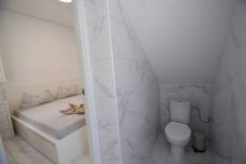 FULLY REFURBISHED VILLA WITH GUEST APARTMENT AND SWIMMING POOL FULLY REFURBISHED VILLA WITH GUEST APARTMENT AND SWIMMING POOL