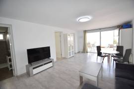 FULLY REFURBISHED VILLA WITH GUEST APARTMENT AND SWIMMING POOL FULLY REFURBISHED VILLA WITH GUEST APARTMENT AND SWIMMING POOL