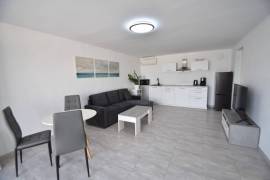 FULLY REFURBISHED VILLA WITH GUEST APARTMENT AND SWIMMING POOL FULLY REFURBISHED VILLA WITH GUEST APARTMENT AND SWIMMING POOL