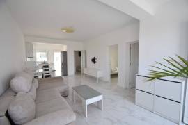 FULLY REFURBISHED VILLA WITH GUEST APARTMENT AND SWIMMING POOL FULLY REFURBISHED VILLA WITH GUEST APARTMENT AND SWIMMING POOL
