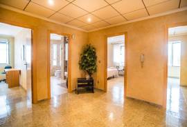 listing listing