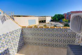 listing listing