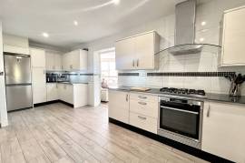 listing listing