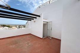 listing listing
