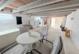 listing listing
