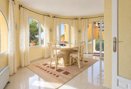 listing listing