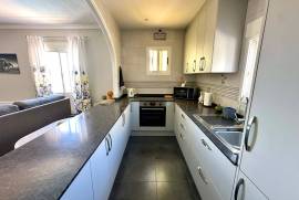 listing listing