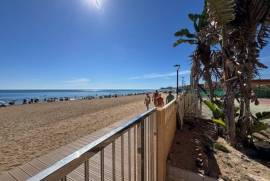listing listing