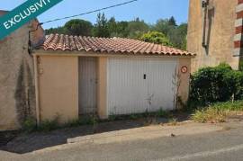 Un garage rare sur le secteur, idéalement situé à proximité immédiate du centre-ville de Lamalou-les-Bains.