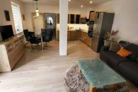 Renovated family house for sale in Máriakeménd, with a landscaped yard and several outbuildings
