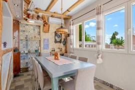 listing listing