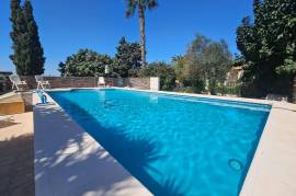 listing listing