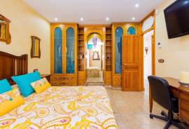 listing listing