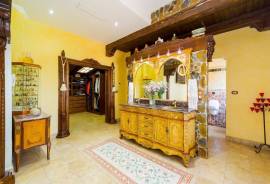 listing listing