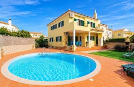 5 Bedroom Villa with Pool in Bemposta - Portimão