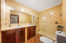 5 Bedroom Villa with Pool in Bemposta - Portimão