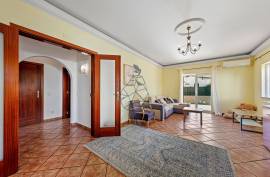 5 Bedroom Villa with Pool in Bemposta - Portimão