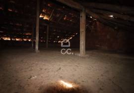 Single storey house with attic and 3,000 m² of land – Chão de Couce, Ansião