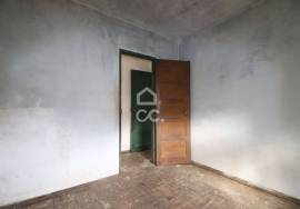 Single storey house with attic and 3,000 m² of land – Chão de Couce, Ansião