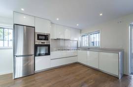 NEW 3 Bedroom Villa with Private Terrace and Garden NEW 3 Bedroom Villa with Private Terrace and Garden