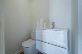 NEW 3 Bedroom Villa with Private Terrace and Garden NEW 3 Bedroom Villa with Private Terrace and Garden