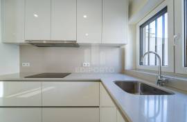 NEW 3 Bedroom Villa with Private Terrace and Garden NEW 3 Bedroom Villa with Private Terrace and Garden