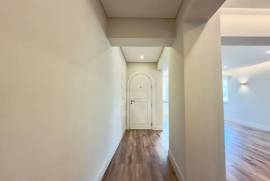 Apartamento T2 renovado no Monte Estoril Apartamento T2 renovado no Monte Estoril