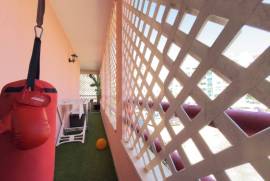Apartamento T3 mobilado com varanda em Cascais Apartamento T3 mobilado com varanda em Cascais