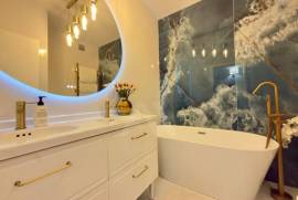 Apartamento T3 mobilado com varanda em Cascais Apartamento T3 mobilado com varanda em Cascais