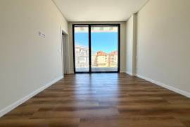 Apartamento T2 novo com garagem e terraço em Atouguia da Baleia. Apartamento T2 novo com garagem e terraço em Atouguia da Baleia.
