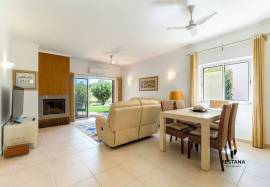 2-bedroom apartment overlooking the golf course of Vale da Pinta - Algarve