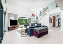 Exceptional Contemporary Villa with Private Pool & Landscaped Gardens