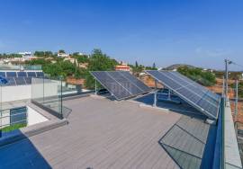 Exceptional Contemporary Villa with Private Pool & Landscaped Gardens