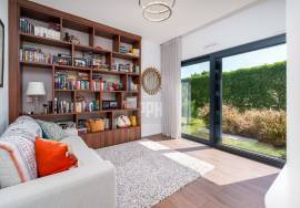 Exceptional Contemporary Villa with Private Pool & Landscaped Gardens