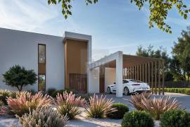 Elegant Two-Storey Villa with Private Pool in an Exclusive Resort in Silves