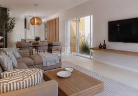 Elegant Two-Storey Villa with Private Pool in an Exclusive Resort in Silves