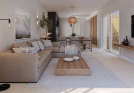 Elegant Two-Storey Villa with Private Pool in an Exclusive Resort in Silves