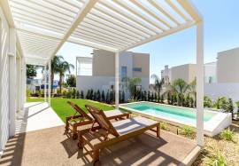 Elegant Two-Storey Villa with Private Pool at Pestana Silves Golf Resort Elegant Two-Storey Villa with Private Pool at Pestana Silves Golf Resort