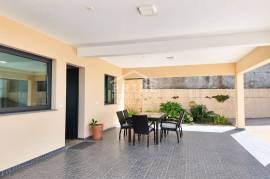 3-Bedroom Villa for Sale in Arco da Calheta, Madeira
