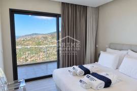 3-Bedroom Villa for Sale in Arco da Calheta, Madeira